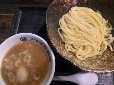 三ツ矢堂製麺 中目黒店（【旧店名】フジヤマ製麺）