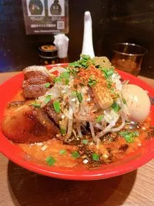 カラシビ味噌らー麺 鬼金棒 神田本店（キカンボウ）
