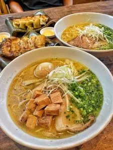 博多串焼き家 梛