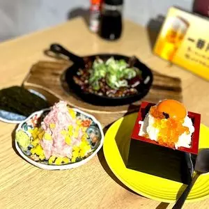 ホルモン×焼き鳥×煮込み この上さん。 堺筋本町店（【旧店名】酒場スタンド ウッチャンナンチャン）
