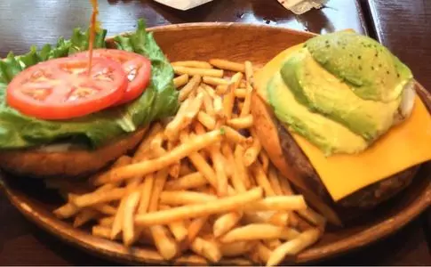 クアアイナ スカイツリータウン・ソラマチ店（KUA ’AINA）