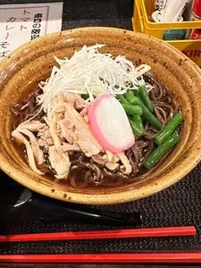 炭焼きと肉そば 火鳥（HINOTORI）