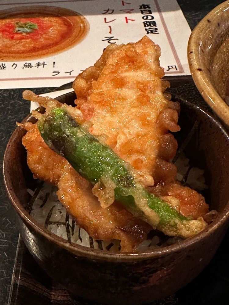 かめ_メグミさんが投稿した炭焼きと肉そば 火鳥（HINOTORI）に関する口コミの画像