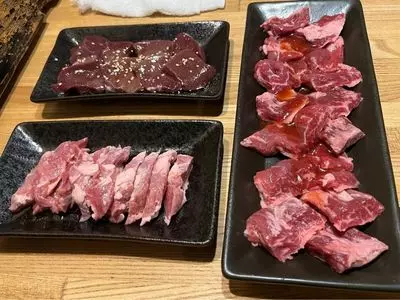 ことうのホルモン