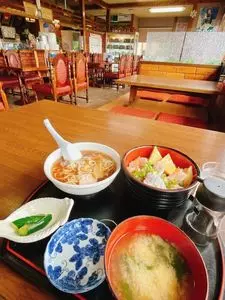 寿司とレストラン大黒