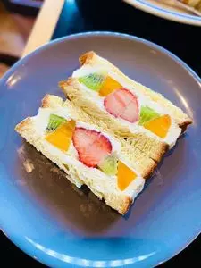 カフェ木村家（カフェ キムラヤ）