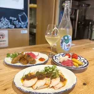 ハンド ピッキング ワイン（HAND PICKING WINE）