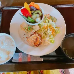 かにふ