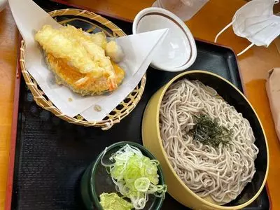 RAMEN ぶろす（ラーメン ブロス）