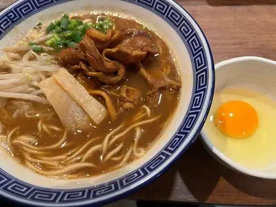 徳島ラーメン はるま