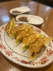 味噌と餃子 青源 パセオ店