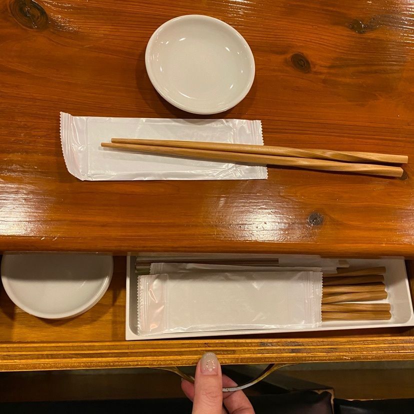 yoko_tokyoiventlifeさんが投稿した餃子とサワー ニホンバシに関する口コミの画像
