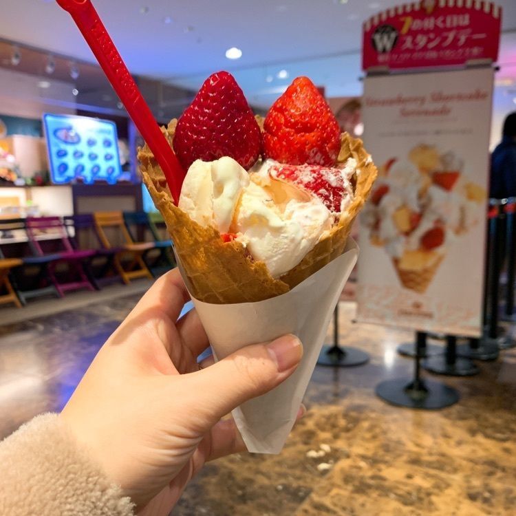 #コールドストーン #コールドストーンアイス #ルミネエスト #ルミネエスト新宿 #アイスクリーム #イ #イチゴス #イチゴフェア #春 #おでかけ