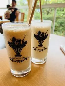 熱川バナナワニ園分園フルーツパーラー