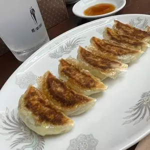 餃子のゆうた