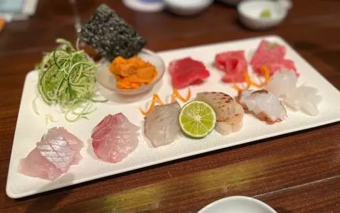 お酒と博多小皿 たなかだ（【旧店名】田中田 博多本店）