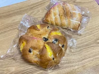 焼きたてパン 三桝