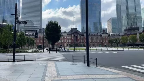 東京駅丸の内駅前広場