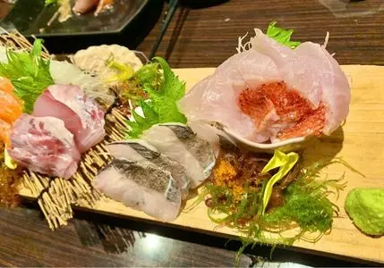 北海道海鮮・離れ情緒～ 西５東３～ 新宿東口店
