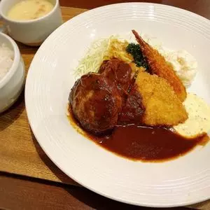 心斎橋ミツヤ なんばウォーク店