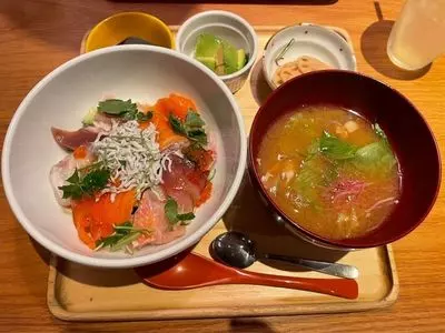 マルモキッチン ルミネエスト新宿店