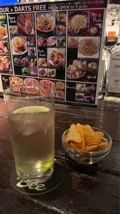ダイニングダーツバーBee 大宮店（ダイニングダーツバービー）