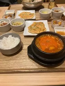 韓美膳 ルミネ新宿店（ハンビジェ）
