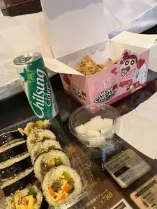 ネネチキン 3号店（네네치킨【旧店名】韓国家庭料理 鐘路本家）