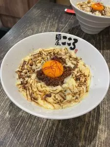 麺屋 こころ 新宿歌舞伎町店