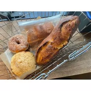 アントベーカリー バイムギムギ（ANT BAKERY by mugimugi）
