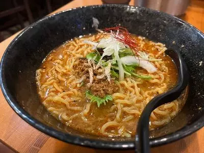 寿司居酒屋 萬屋（マンヤ）