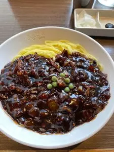 香港飯店0410 新大久保店（香港飯店ゼロヨンイチゼロ）