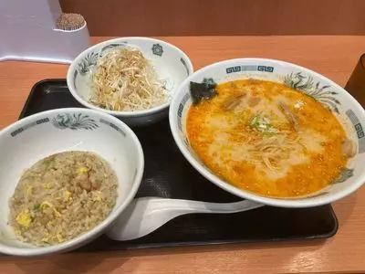 日高屋 小手指北口店