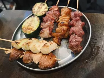 焼とん あかし