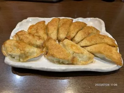 餃子 照井 福島駅東口店（ギョウザ テルイ）