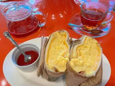 クレプスキュール・カフェ 仙台メディアテーク（crepuscule cafe）