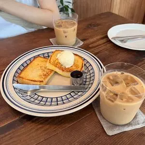LURIE. COFFEE ROASTER（ルーリー コーヒーロースター）
