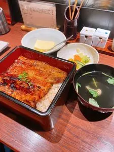新宿うな鐵（うなてつ）