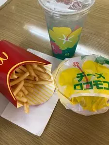 マクドナルド 花小金井駅前店