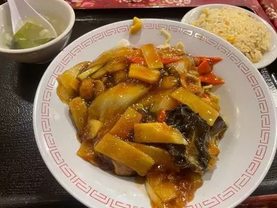 珍味館 西新宿三井ビル店（【旧店名】萬福樓）