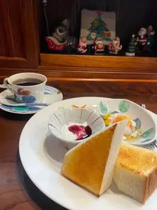 茶房 じんのび