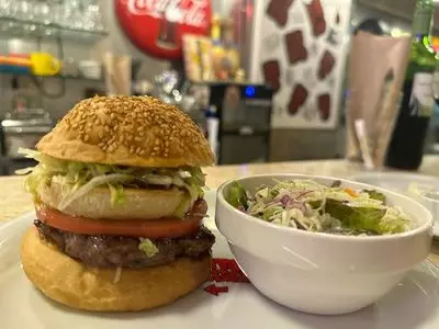 ワントバーガー（WANTO BURGER）