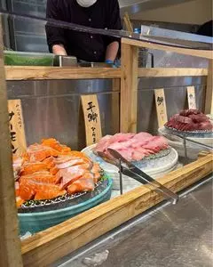 おさしみ食べ放題 熱海おさかなパラダイス
