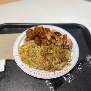 パンダエクスプレス RAYARD MIYASHITA PARK（PANDA EXPRESS）