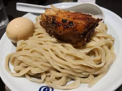 麺屋武蔵 虎嘯（こしょう）