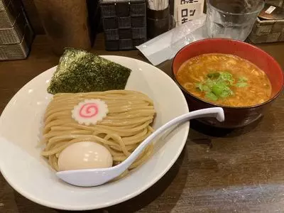 ツケメン ロッキー