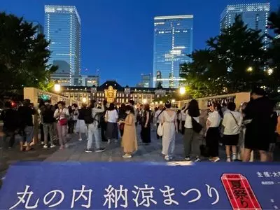 東京駅丸の内駅前広場