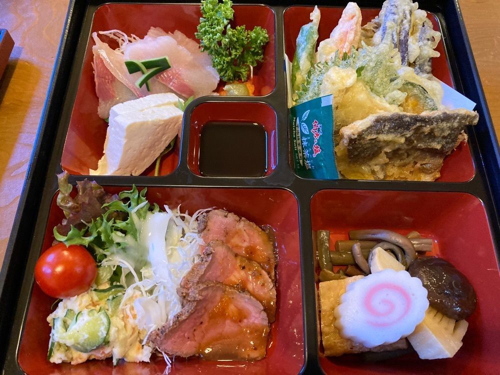 Howl Monさんが投稿したお食事処・ギャラリー 小右衛門（オショクジドコロ・ギャラリー コヨモン）に関する口コミの画像