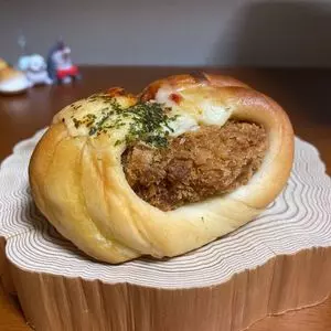 アキラ（Boulangerie Akira）
