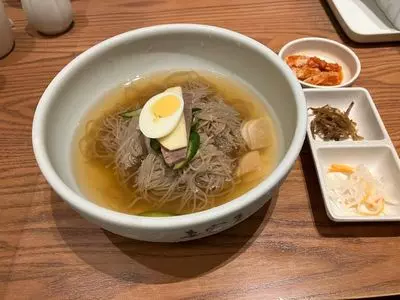 韓国旬彩料理 妻家房 大阪なんば店（サイカボウ）